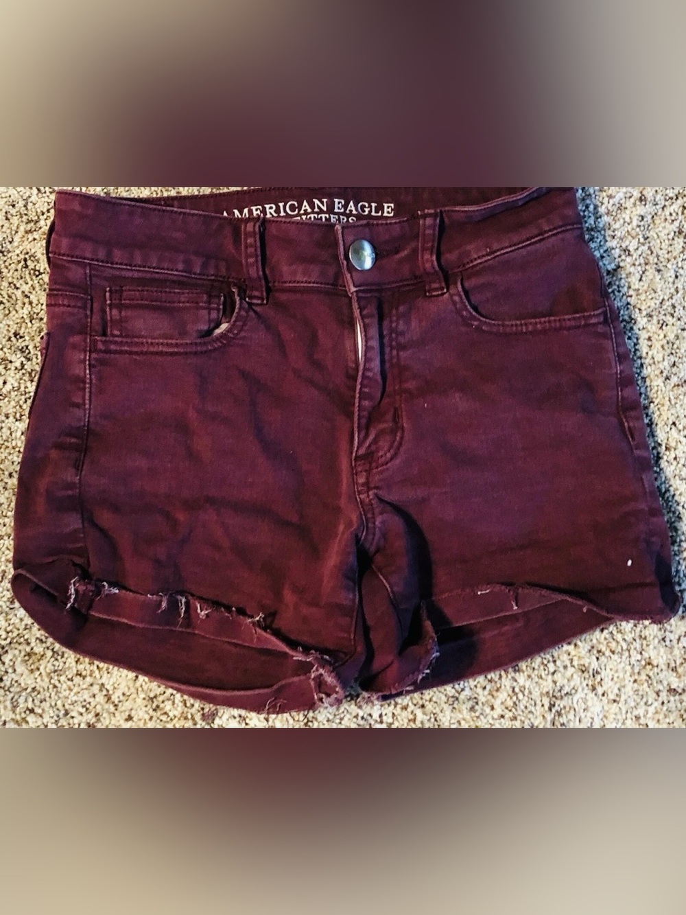 American Eagle Outfitters Womens Burgundy Denim Jean Shorts Sz 2 Stretch Cut Off